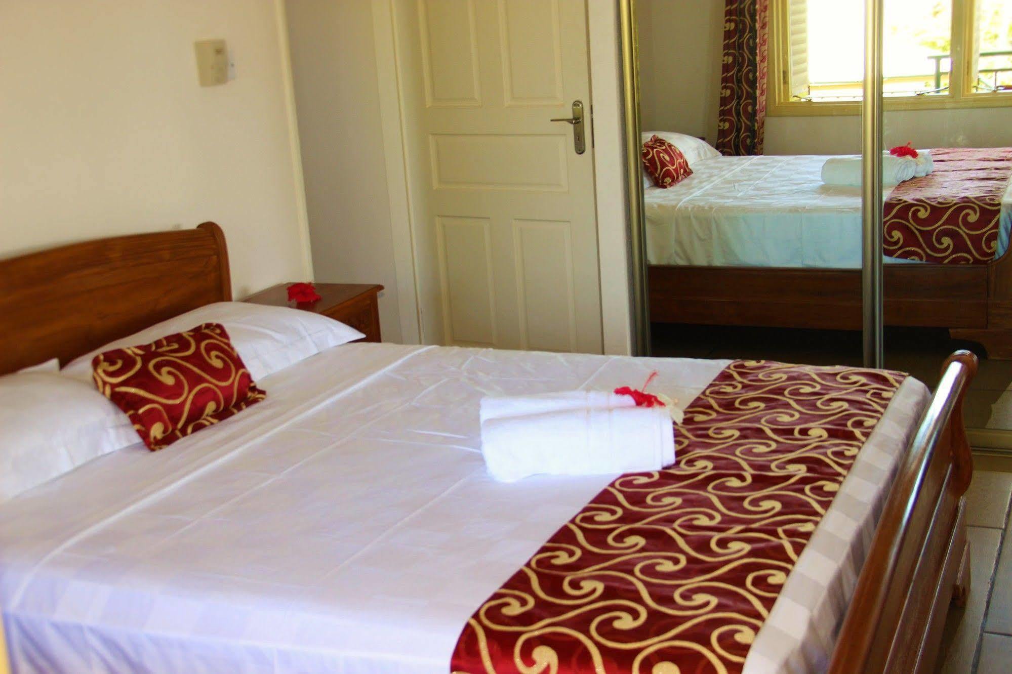 Summer Self Catering Baie Sainte Anne Dış mekan fotoğraf